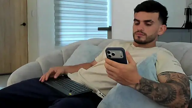 Ricardogo19 online show from 02/19/26, 02:35