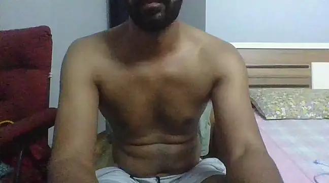 Snapshot of IndianEurope chatting on 03/11/25, 04:40 IndianEurope online show from 03/11/25, 04:40