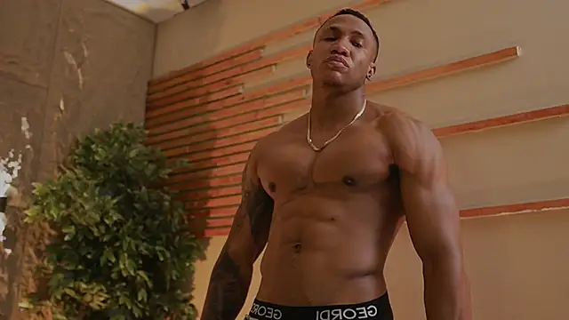 Logan Varela online show from 10/26/25, 01:00