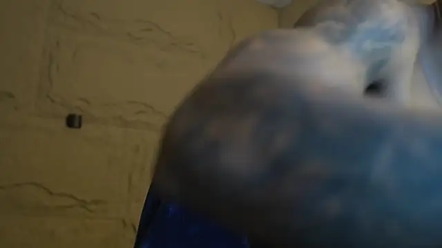 Logan Varela online show from 02/13/26, 02:46