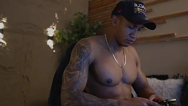 Logan Varela online show from 02/16/26, 01:40