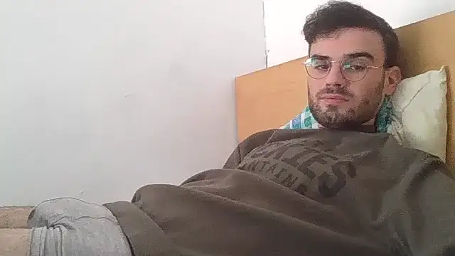 erikamavrik online show from 12/17/25, 09:48