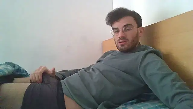 erikamavrik online show from 01/12/26, 06:40