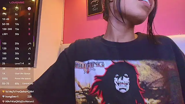 Snapshot of yourcuteneighbourr chatting on 02/12/25, 09:10 yourcuteneighbourr online show from 02/12/25, 09:10