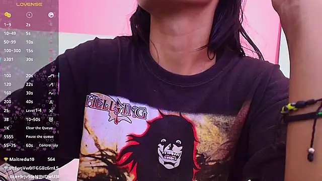 Snapshot of yourcuteneighbourr chatting on 02/14/25, 03:00 yourcuteneighbourr online show from 02/14/25, 03:00