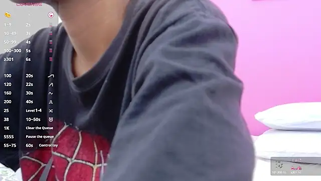 Snapshot of yourcuteneighbourr chatting on 09/24/25, 03:10 yourcuteneighbourr online show from 09/24/25, 03:10