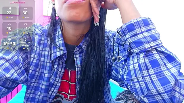 Snapshot of yourcuteneighbourr chatting on 10/04/25, 03:04 yourcuteneighbourr online show from 10/04/25, 03:04