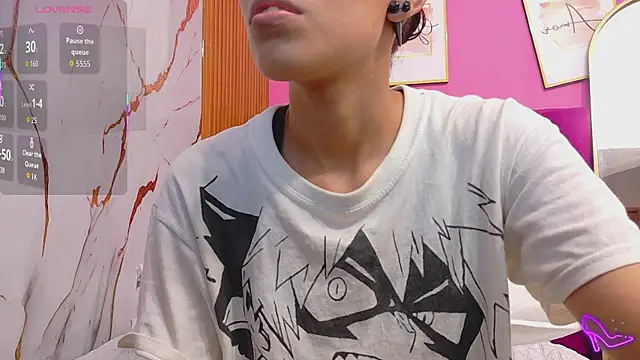 yourcuteneighbourr online show from 05/12/26, 03:36