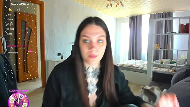 Snapshot of AizaRose chatting on 04/20/26, 07:11 AizaRose online show from 04/20/26, 07:11