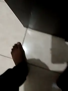 Snapshot of bigvendadick chatting on 01/28/25, 04:52 bigvendadick online show from 01/28/25, 04:52