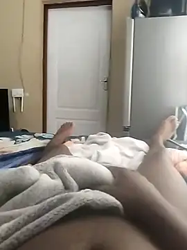 Snapshot of bigvendadick chatting on 02/17/25, 09:46 bigvendadick online show from 02/17/25, 09:46