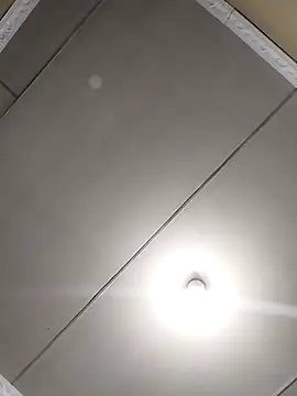 Snapshot of bigvendadick chatting on 03/13/25, 05:28 bigvendadick online show from 03/13/25, 05:28