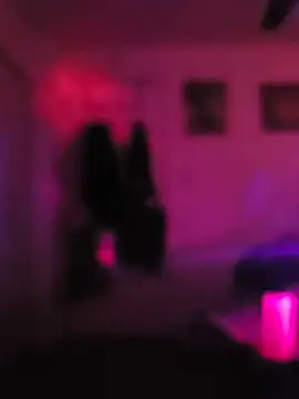 gurlnips online show from 02/04/26, 01:39