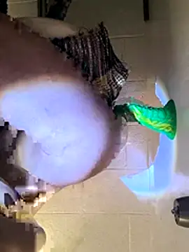 gurlnips online show from 02/11/26, 06:29