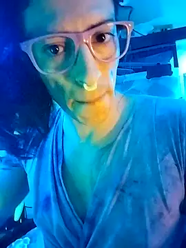 gurlnips online show from 03/12/26, 10:32