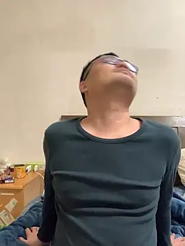 lililiwuwuwu online show from 12/13/24, 01:33