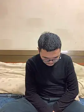 lililiwuwuwu online show from 12/17/24, 01:16