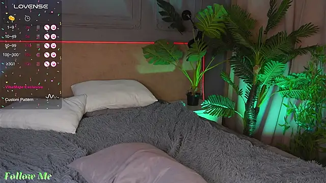 Liv Fay online show from 03/14/25, 12:43