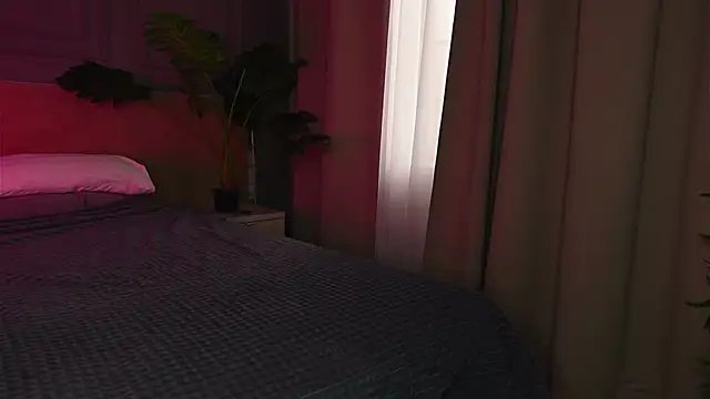 Snapshot of Liv_Fay chatting on 02/24/26, 02:26 Liv Fay online show from 02/24/26, 02:26