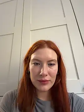 Liv Fay online show from 04/03/26, 01:09