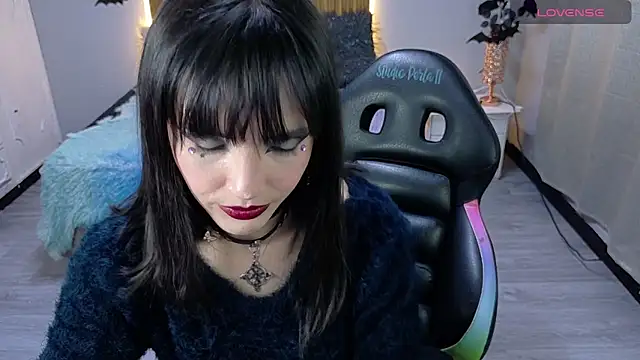 Snapshot of sailor_moon07 chatting on 10/08/25, 05:05 sailor moon07 online show from 10/08/25, 05:05