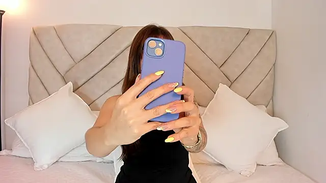 DarlinJones online show from 01/08/26, 12:18