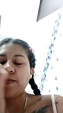 Tiphanydirty3 online show from 09/27/25, 08:58