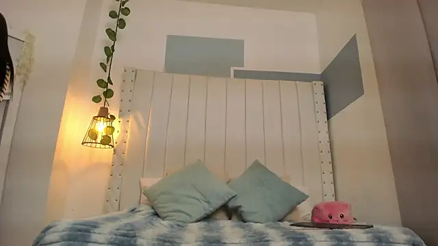 hannah gray online show from 02/17/26, 11:07