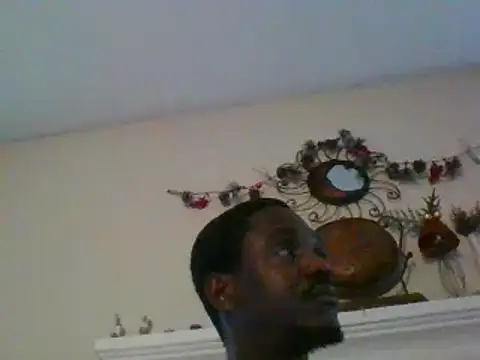 Snapshot of Hugedick0071 chatting on 12/03/24, 07:22 Hugedick0071 online show from 12/03/24, 07:22