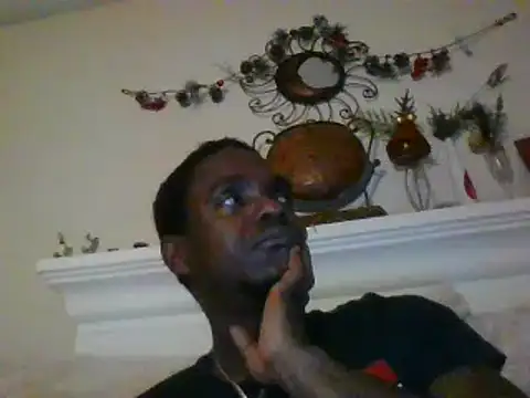 Snapshot of Hugedick0071 chatting on 12/09/24, 07:28 Hugedick0071 online show from 12/09/24, 07:28