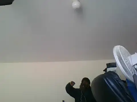 Snapshot of Hugedick0071 chatting on 12/11/24, 07:25 Hugedick0071 online show from 12/11/24, 07:25
