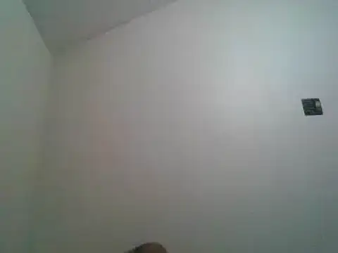 Snapshot of Hugedick0071 chatting on 12/21/24, 05:25 Hugedick0071 online show from 12/21/24, 05:25