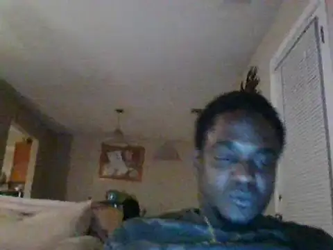 Snapshot of Hugedick0071 chatting on 01/07/25, 01:28 Hugedick0071 online show from 01/07/25, 01:28