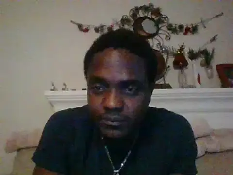 Snapshot of Hugedick0071 chatting on 01/13/25, 01:56 Hugedick0071 online show from 01/13/25, 01:56