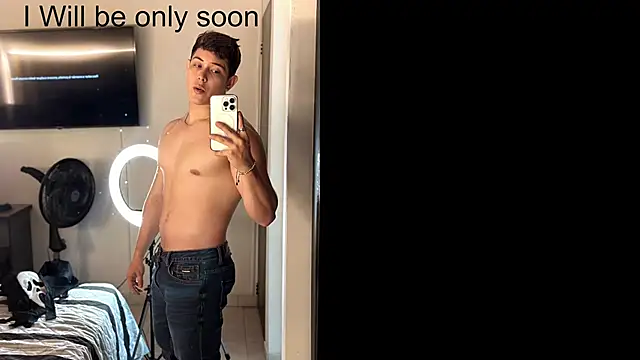 Alan hadid1 online show from 10/31/25, 02:07