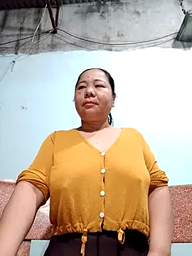 Queen 18200 online show from 12/17/25, 09:43