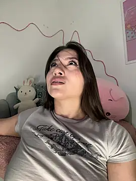 Tsuki-moon online show from 02/14/25, 03:22