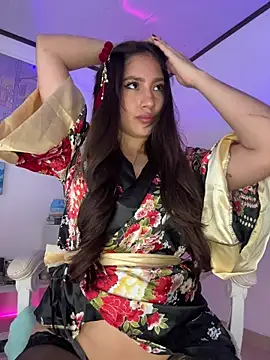 Tsuki-moon online show from 10/18/25, 12:06