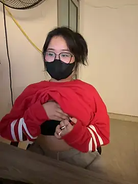 Snapshot of Jenni_nana chatting on 12/13/24, 06:10 Jenni nana online show from 12/13/24, 06:10