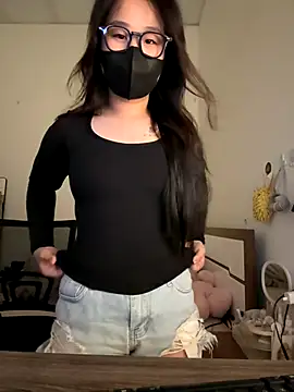 Snapshot of Jenni_nana chatting on 10/12/25, 05:17 Jenni nana online show from 10/12/25, 05:17