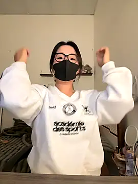 Snapshot of Jenni_nana chatting on 11/01/25, 06:48 Jenni nana online show from 11/01/25, 06:48