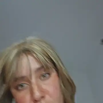 Snapshot of Massa8 chatting on 11/17/25, 11:10 Massa8 online show from 11/17/25, 11:10