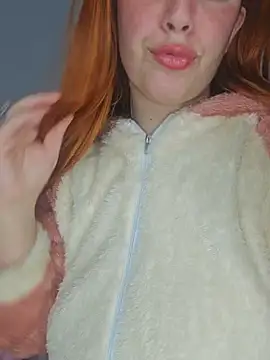 Snapshot of Massa8 chatting on 11/28/25, 11:29 Massa8 online show from 11/28/25, 11:29