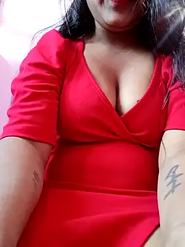 Snapshot of Palak22 chatting on 02/18/25, 06:15 Palak22 online show from 02/18/25, 06:15