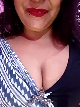 Snapshot of Palak22 chatting on 02/28/25, 09:15 Palak22 online show from 02/28/25, 09:15