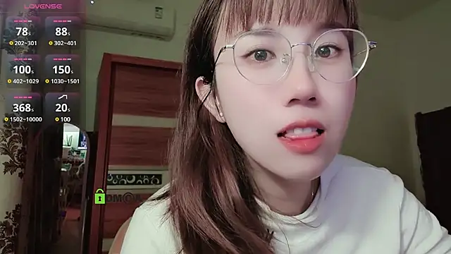 Lili 666 online show from 12/18/24, 07:08