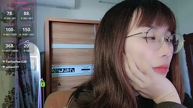 Lili 666 online show from 12/24/24, 08:00