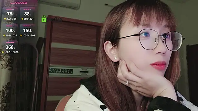 Lili 666 online show from 02/13/25, 05:22