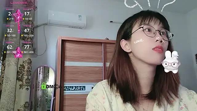 Lili 666 online show from 11/05/25, 06:46