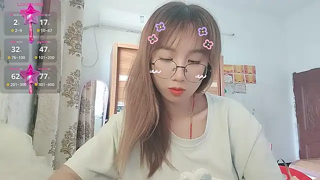 Lili 666 online show from 07/05/26, 07:48